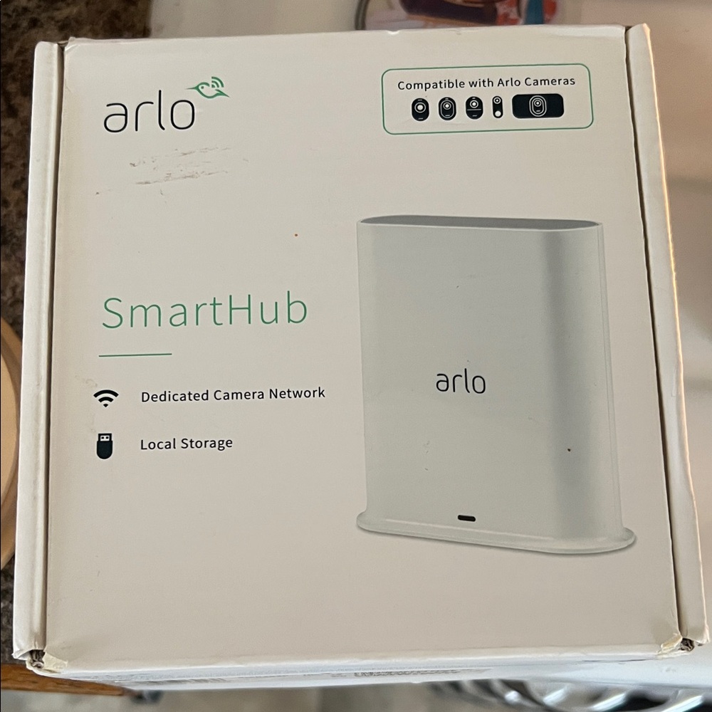 Arlo SmartHub in White